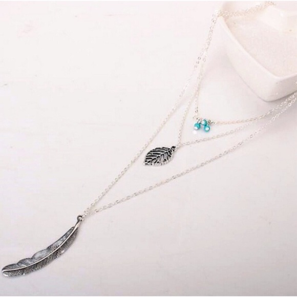 🔥DELICATE 3 LAYER SILVER TURQUOISE NECKLACE - Picture 2 of 3